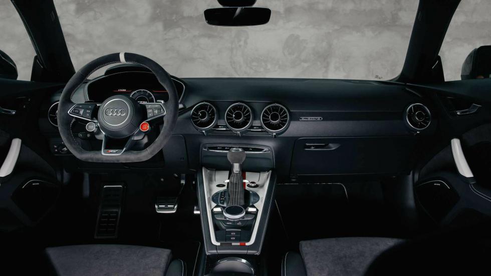 Το Audi TT RS γιορτάζει τα 40 χρόνια του quattro